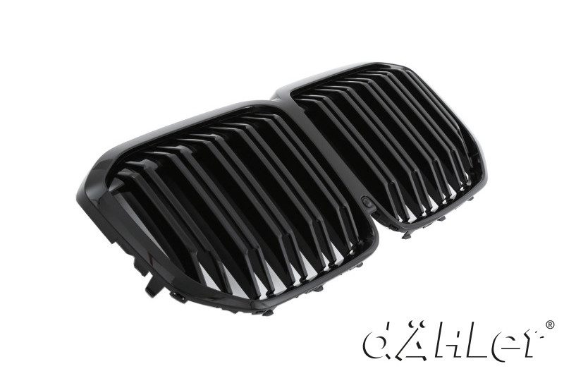 BMW X7 G07 double slat kidney