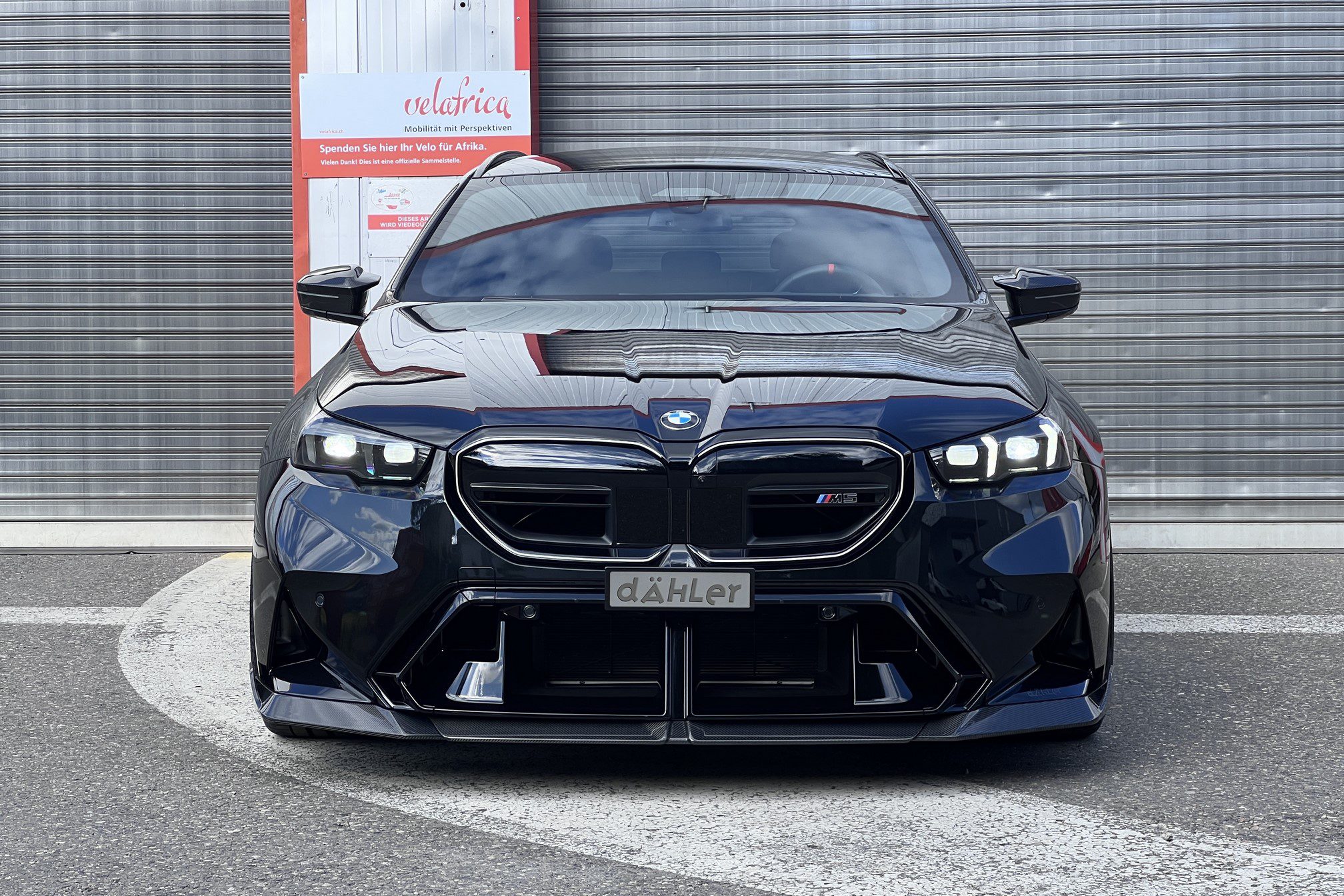 dAHLer carbon fiber front lip splitter BMW M5 G90 G99