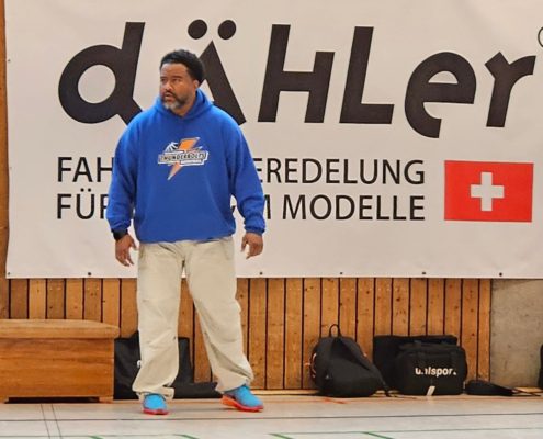 KL Thunderbolts Coach Darryl Johnson Basketball Thunderbolts